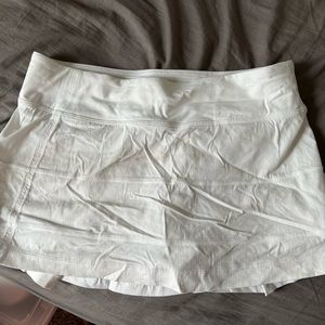 lulu lemon white tennis skirt
